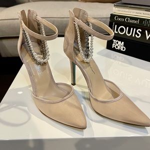 Betsy Johnson SB Tegan Heels